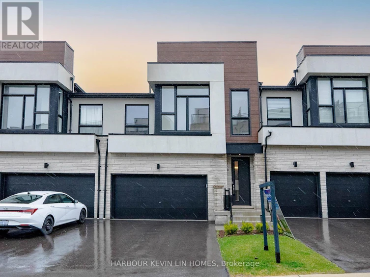 15 Knollview Lane, Richmond Hill, ON, L4E 1H7
