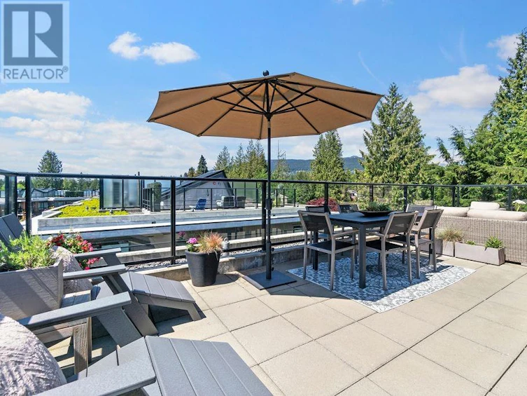 203-1055 Ridgewood Drive, North Vancouver, BC, V7R 0A6