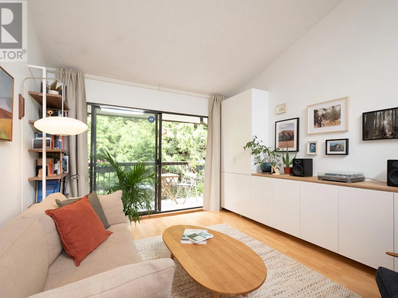 307 - 1515 E 5th Avenue, Vancouver BC V5N 1L6