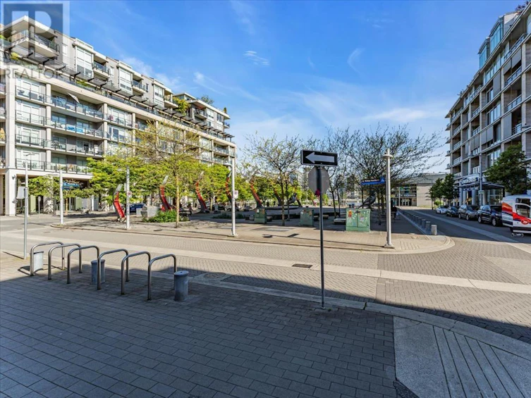 504-77 Walter Hardwick Avenue, Vancouver, BC, V5Y 0C6 - 35