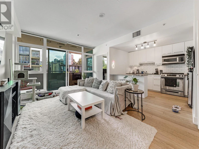 602 - 100 E Esplanade Avenue, North Vancouver BC V7L 4V1