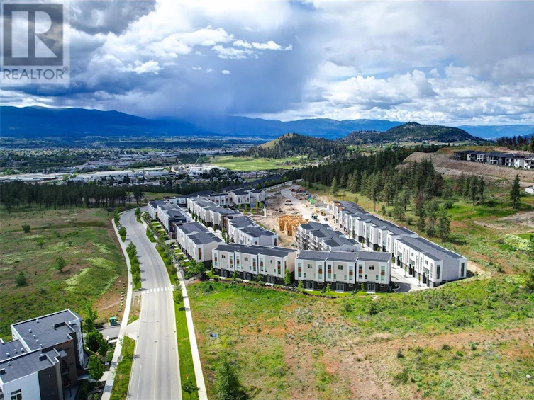 9-610 Academy Way, Kelowna, BC, V1V 0E8