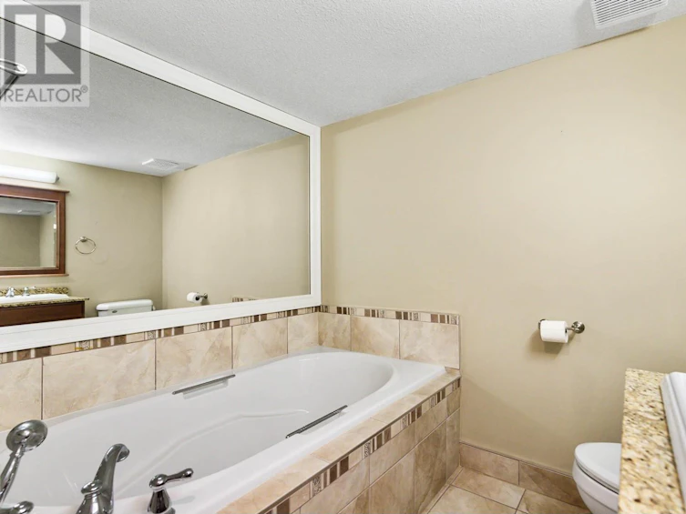 202-22515 116 Avenue, Maple Ridge, BC, V2X 9V1 - 22
