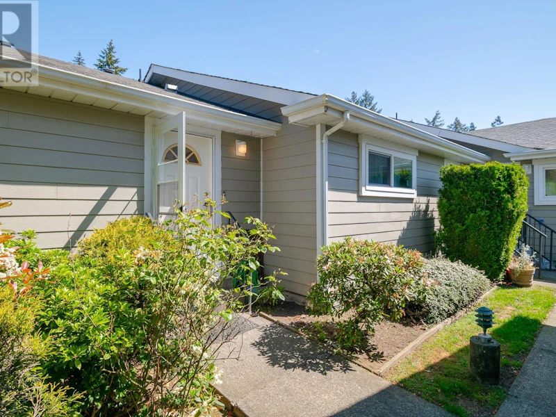 4 - 10 Ashlar Avenue, Nanaimo BC V9R 3P2