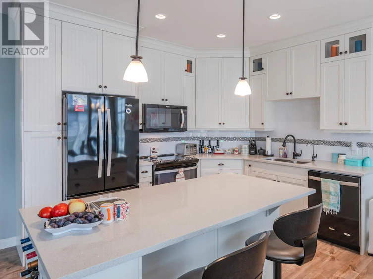 199-2450 Radio Tower Road, Osoyoos, BC, V0H 1T1 - 2