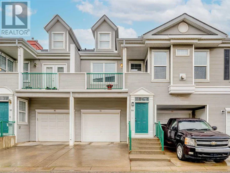 84 Prestwick Gardens Southeast, Calgary, AB, T2Z 3V4