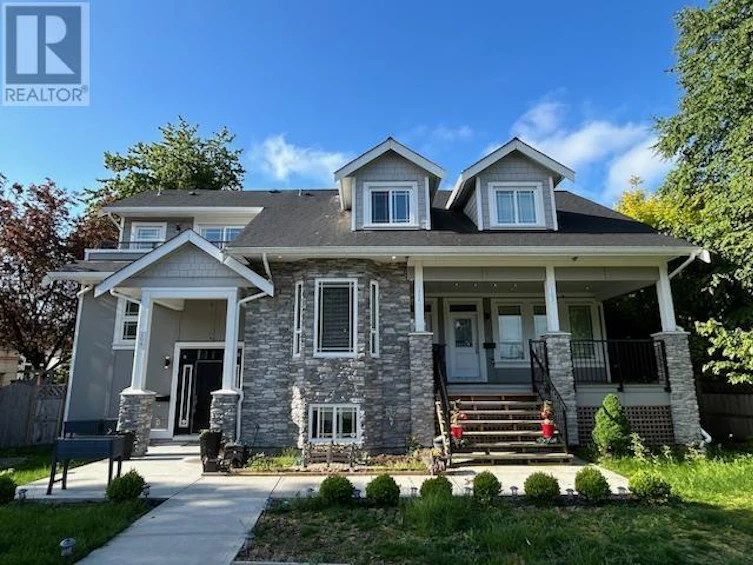 108-22032 119 Avenue, Maple Ridge, BC, V2X 2Y4