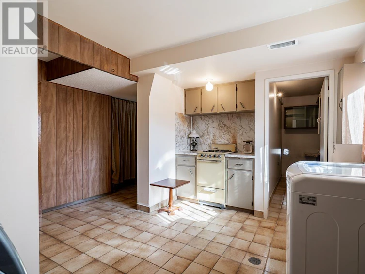 748 Rupert Street, Vancouver, BC, V5K 4K9 - 15