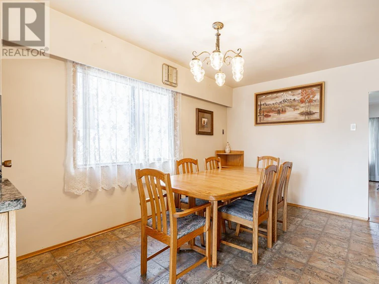 748 Rupert Street, Vancouver, BC, V5K 4K9 - 8