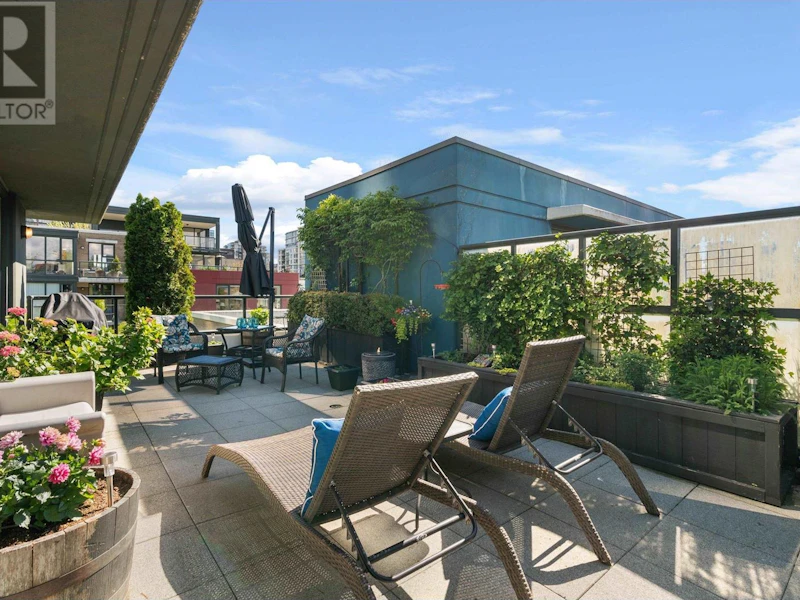 504 - 1450 W 6th Avenue, Vancouver BC V6H 4H9