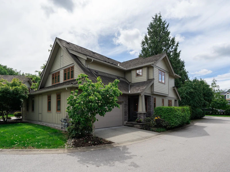 6 - 3122 160th Street, Surrey BC V3Z 8K5