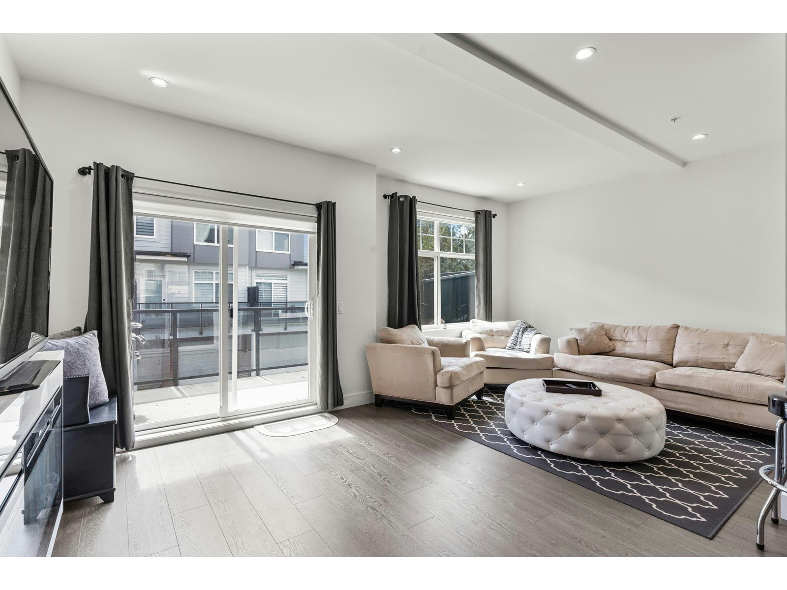11-22334 48, Langley, BC, V3A 3N5