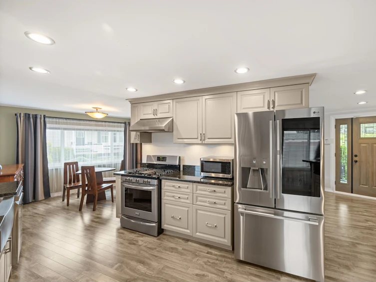 122-8234 134th, Surrey, BC, V3W 4V1 - 12