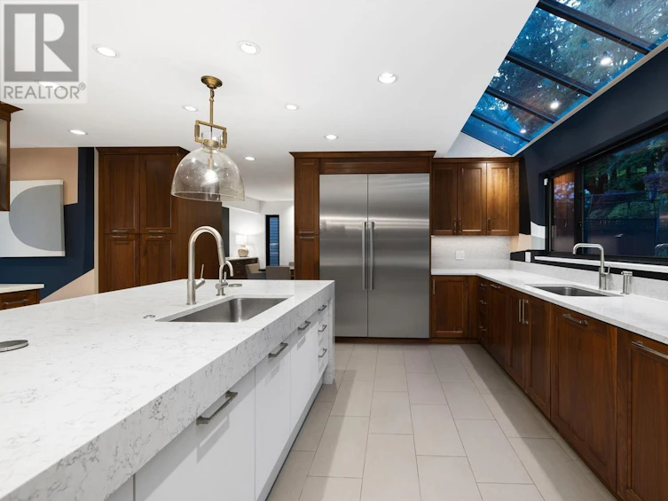 5572 Molina Road, North Vancouver, BC, V7R 4P4 - 10