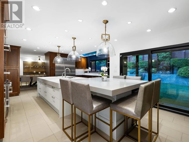 5572 Molina Road, North Vancouver, BC, V7R 4P4 - 11
