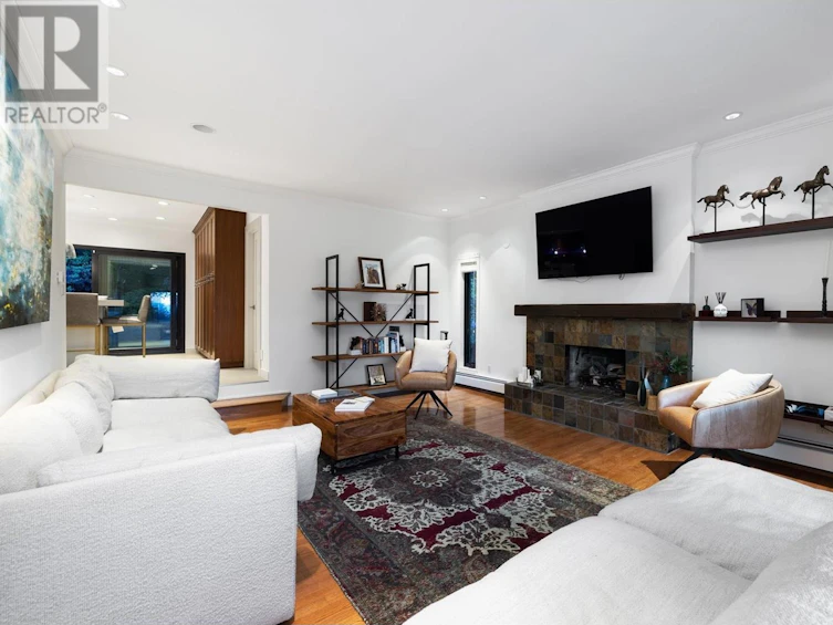 5572 Molina Road, North Vancouver, BC, V7R 4P4 - 22