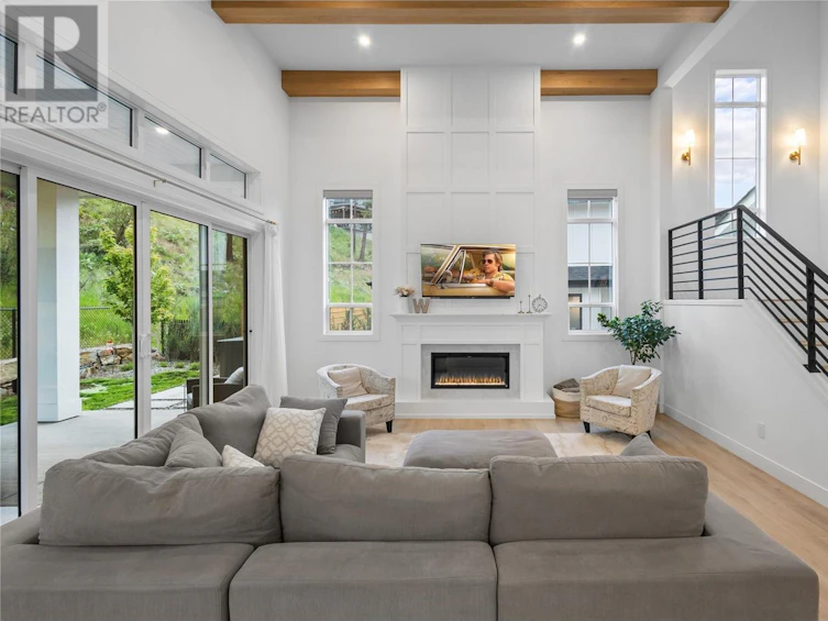 201 Summer Wood Drive, Kelowna, BC, V1V 0C9 - 17