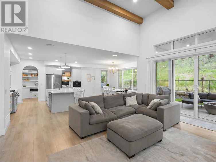 201 Summer Wood Drive, Kelowna, BC, V1V 0C9 - 20