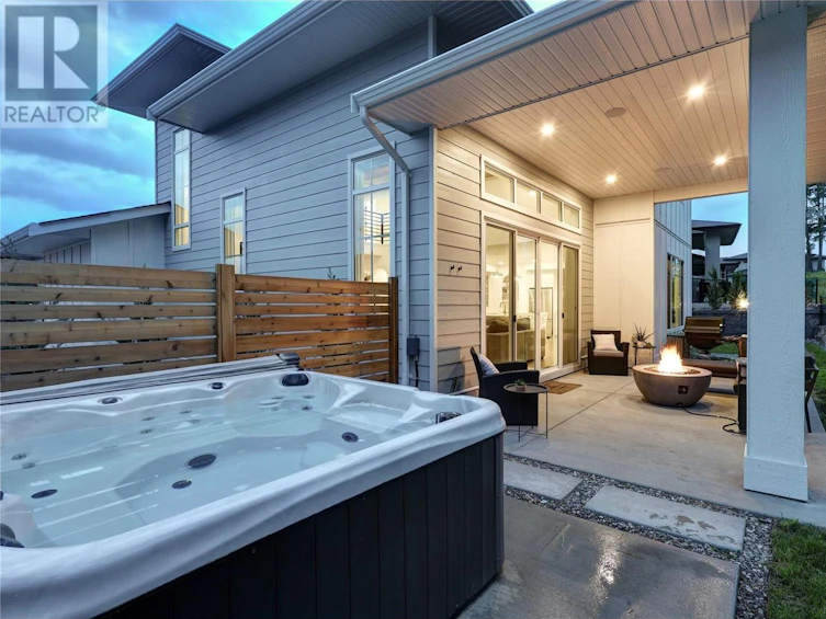 201 Summer Wood Drive, Kelowna, BC, V1V 0C9 - 34
