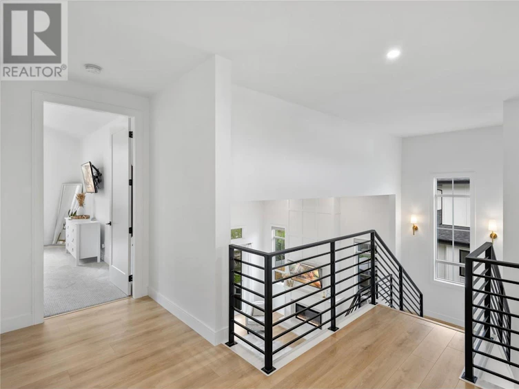 201 Summer Wood Drive, Kelowna, BC, V1V 0C9 - 39