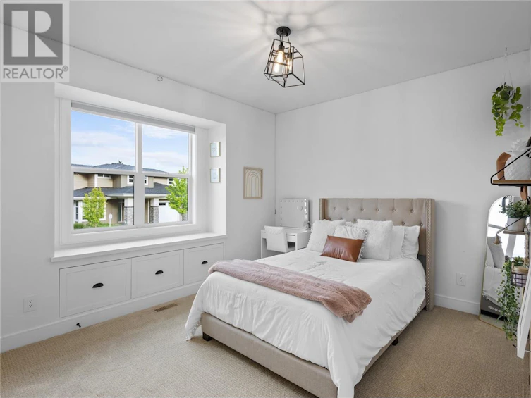 201 Summer Wood Drive, Kelowna, BC, V1V 0C9 - 50