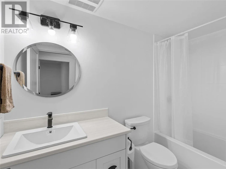 201 Summer Wood Drive, Kelowna, BC, V1V 0C9 - 54