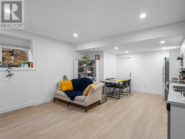 201 Summer Wood Drive, Kelowna, BC, V1V 0C9 - 55