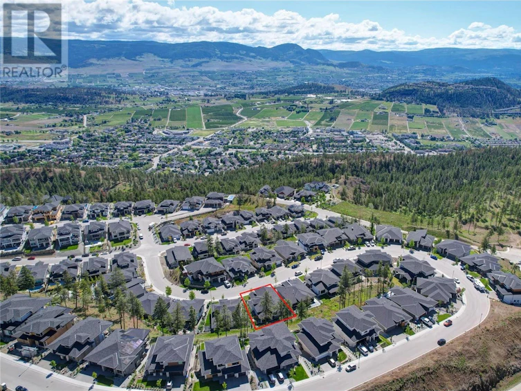 201 Summer Wood Drive, Kelowna, BC, V1V 0C9 - 66