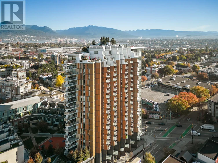 2002-285 East 10th Avenue, Vancouver, BC, V5T 0H6