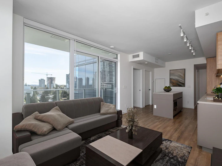 1408-10448 University, Surrey, BC, V3T 0S7