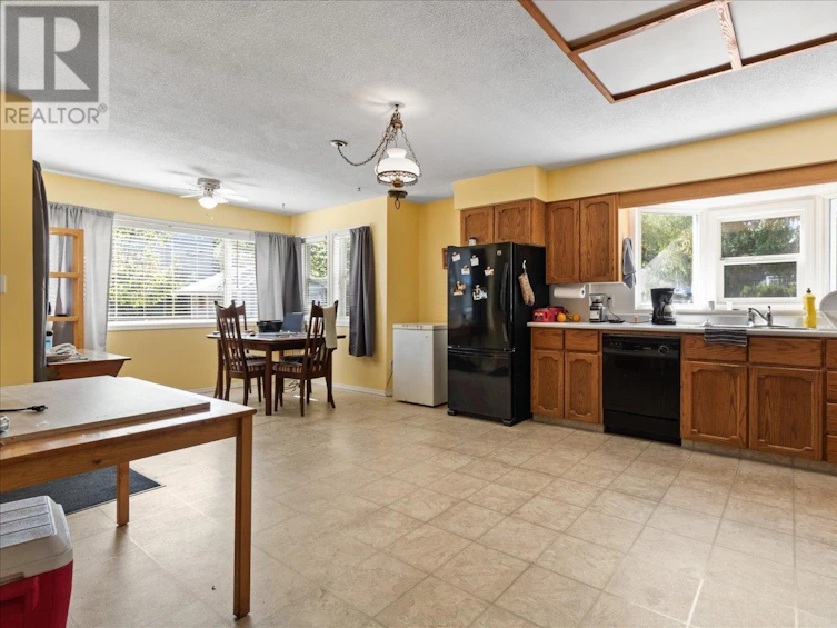 334 Robson Street Street, Clearwater, BC, V0E 1N1 - 11