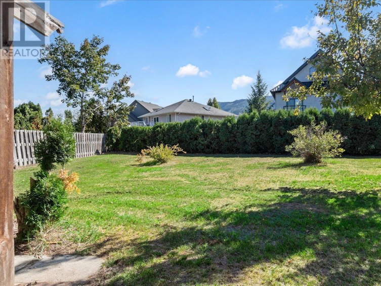 334 Robson Street Street, Clearwater, BC, V0E 1N1 - 17
