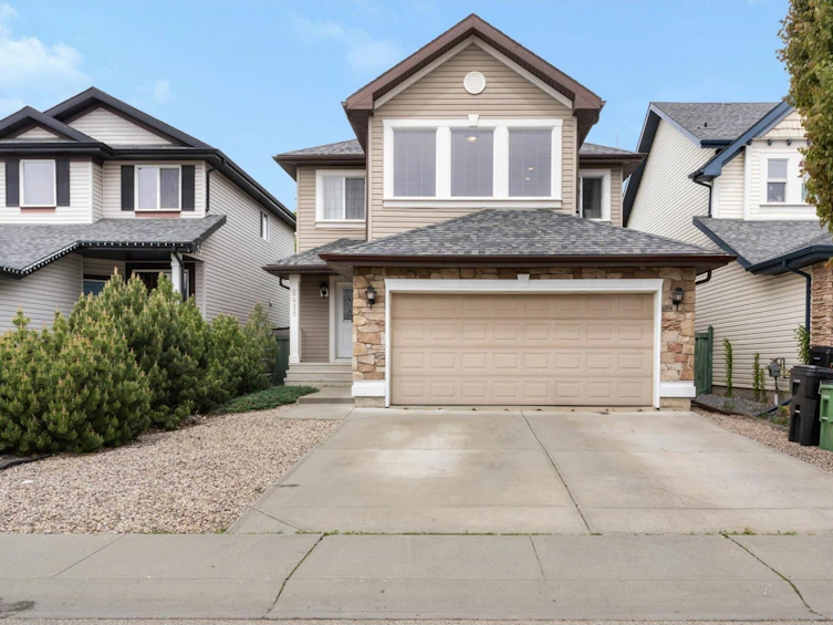 2418 Hagen Wy NW, Edmonton, AB, T6R 3M6