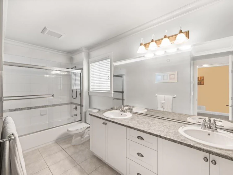 11398 154a Street, Surrey, BC, V3R 2V7 - 30