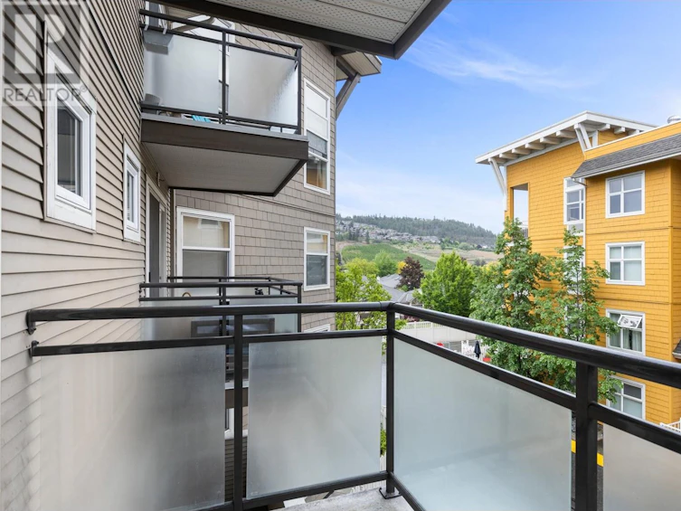 301-533 Yates Road, Kelowna, BC, V1V 2T7 - 9