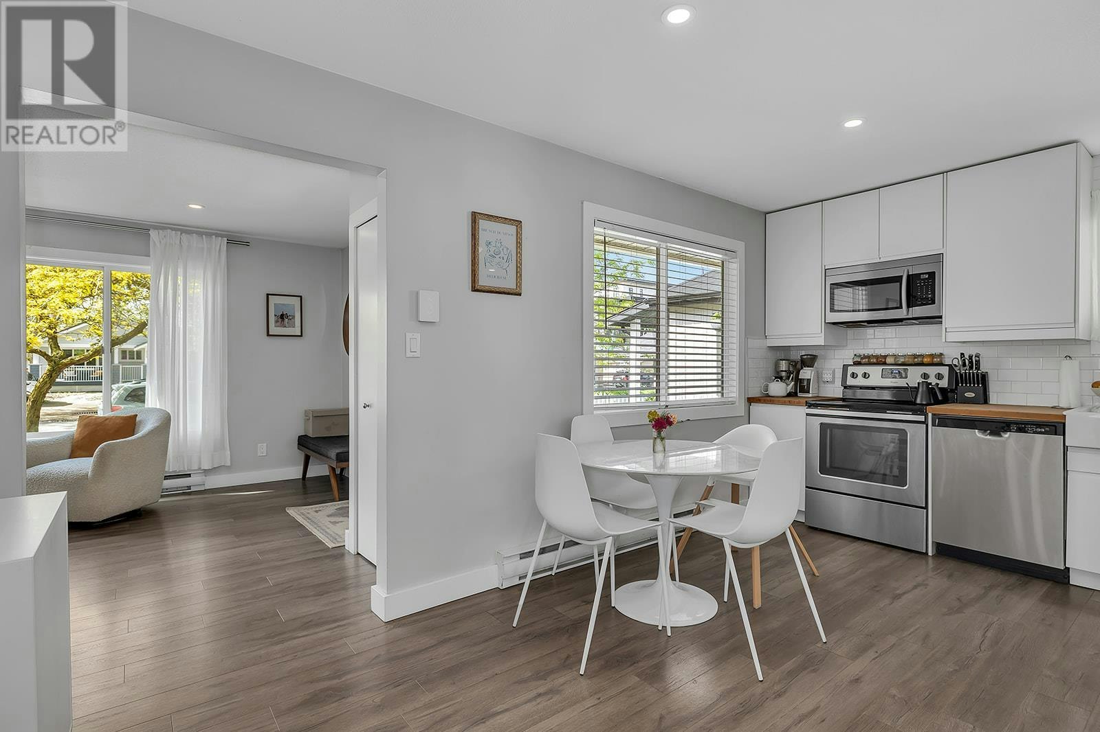 732 Coronation Avenue, Kelowna, BC, V1Y 7A3 - 14