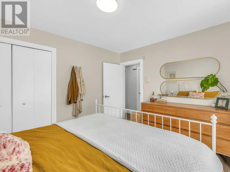 732 Coronation Avenue, Kelowna, BC, V1Y 7A3 - 25