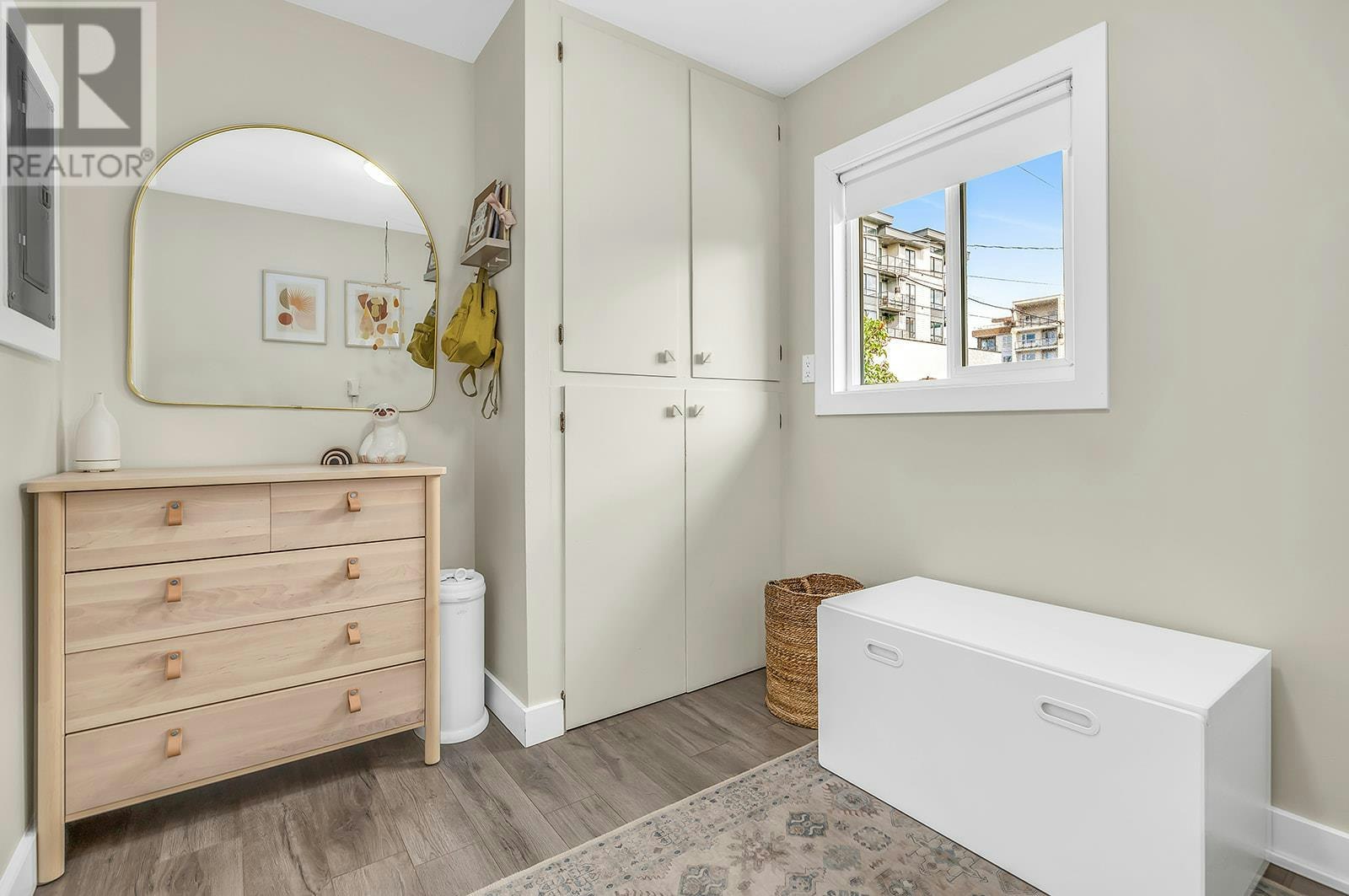 732 Coronation Avenue, Kelowna, BC, V1Y 7A3 - 27