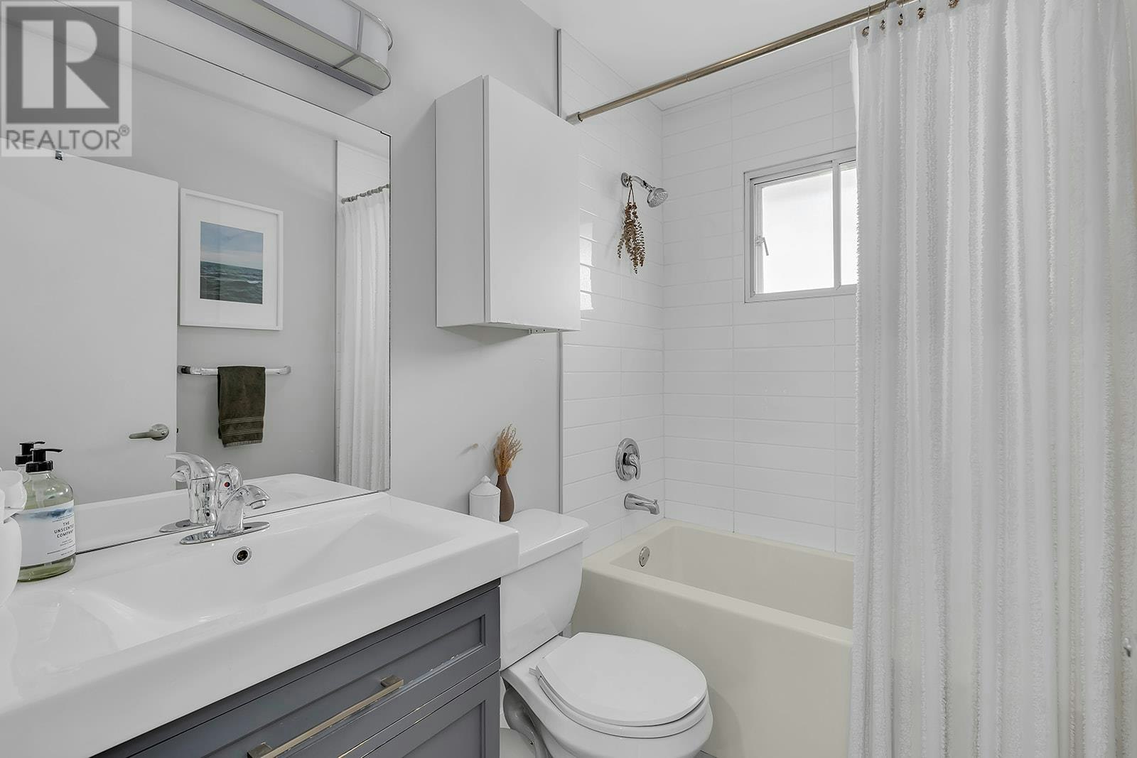 732 Coronation Avenue, Kelowna, BC, V1Y 7A3 - 29