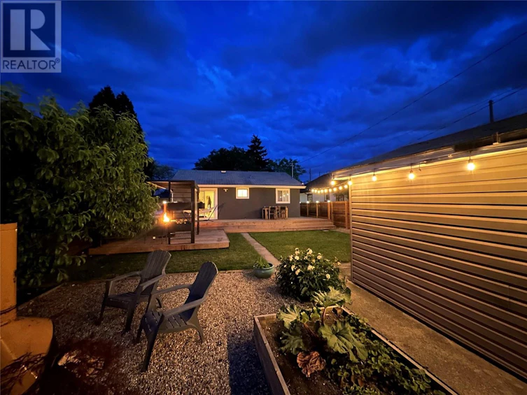 732 Coronation Avenue, Kelowna, BC, V1Y 7A3 - 5