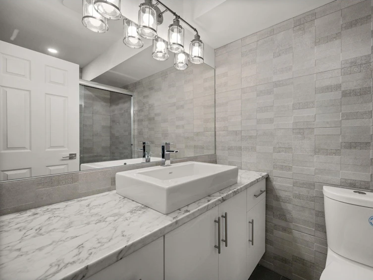 1-15971 Marine, Surrey, BC, V4B 1G1 - 17