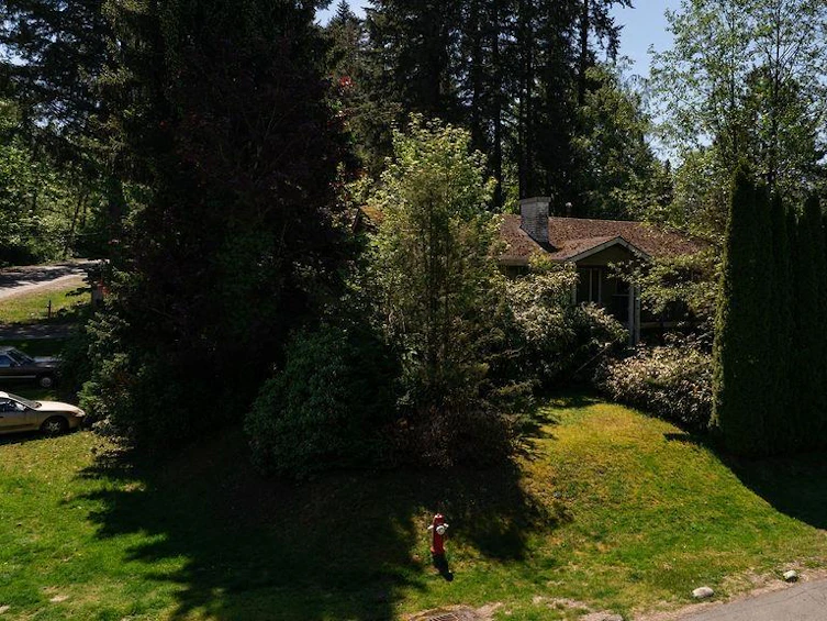 14524 Wellington Drive, Surrey, BC, V3R 5V1 - 5