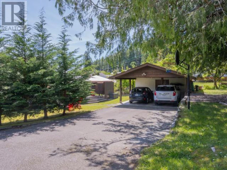 5727 Marlatt Avenue, Powell River, BC, V8A 4E8 - 13