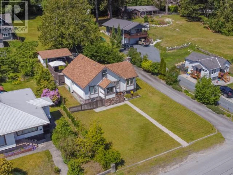 5727 Marlatt Avenue, Powell River, BC, V8A 4E8 - 14