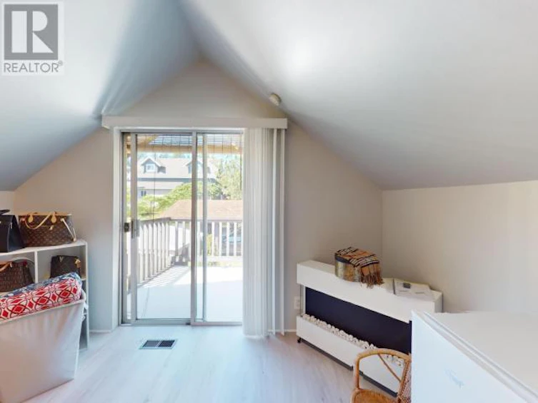 5727 Marlatt Avenue, Powell River, BC, V8A 4E8 - 36