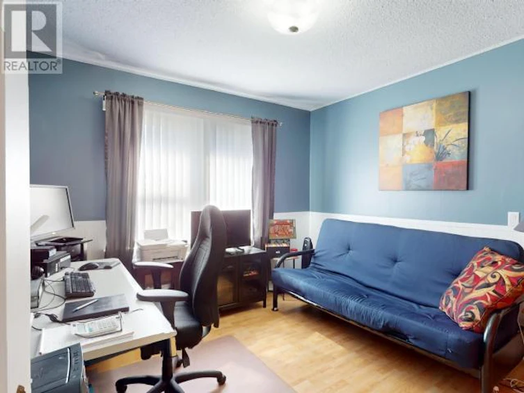 5727 Marlatt Avenue, Powell River, BC, V8A 4E8 - 7