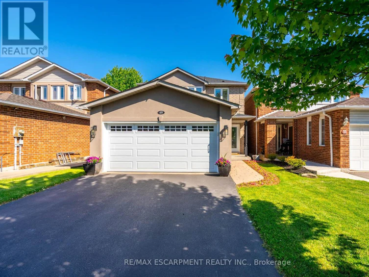 69 Grindstone Way, Hamilton, ON, L9H 7B5
