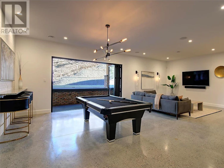 701 Pinehaven Court, Kelowna, BC, V1V 2Y3 - 36