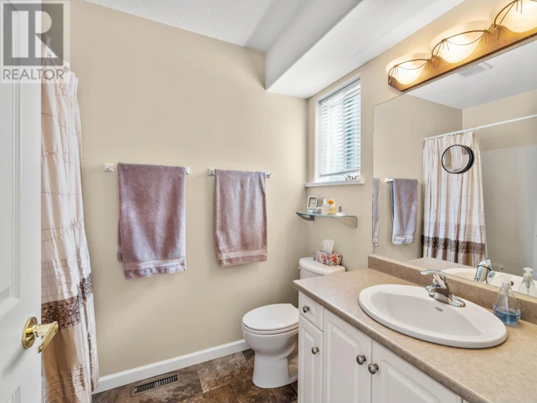 815-15 Hudsons Bay Trail, Kamloops, BC, V2C 6S6 - 22