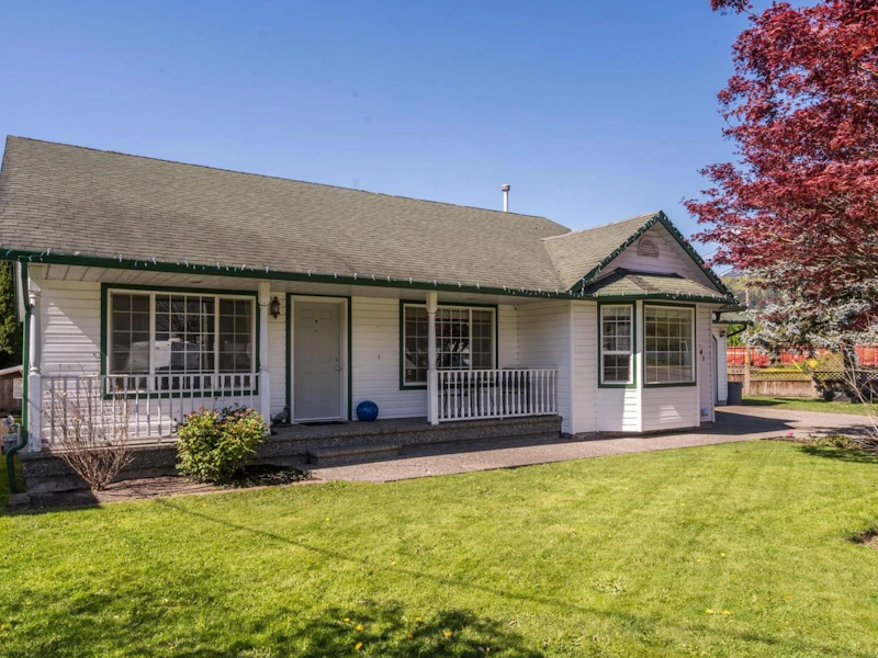 1901 Agassiz Avenue, Agassiz BC V0M 1A3